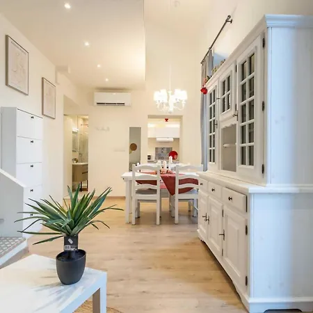 Bilocale Romantico Parking Апартаменти Діано-Марина