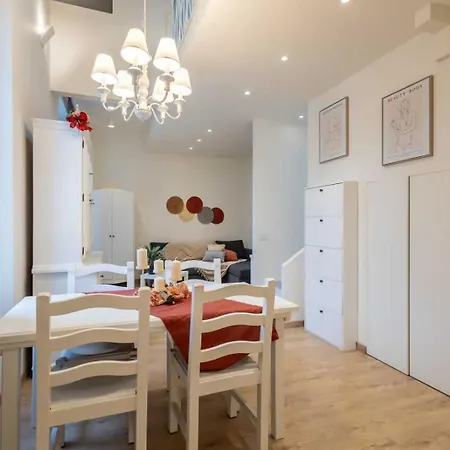 Апартаменти Bilocale Romantico Parking Діано-Марина